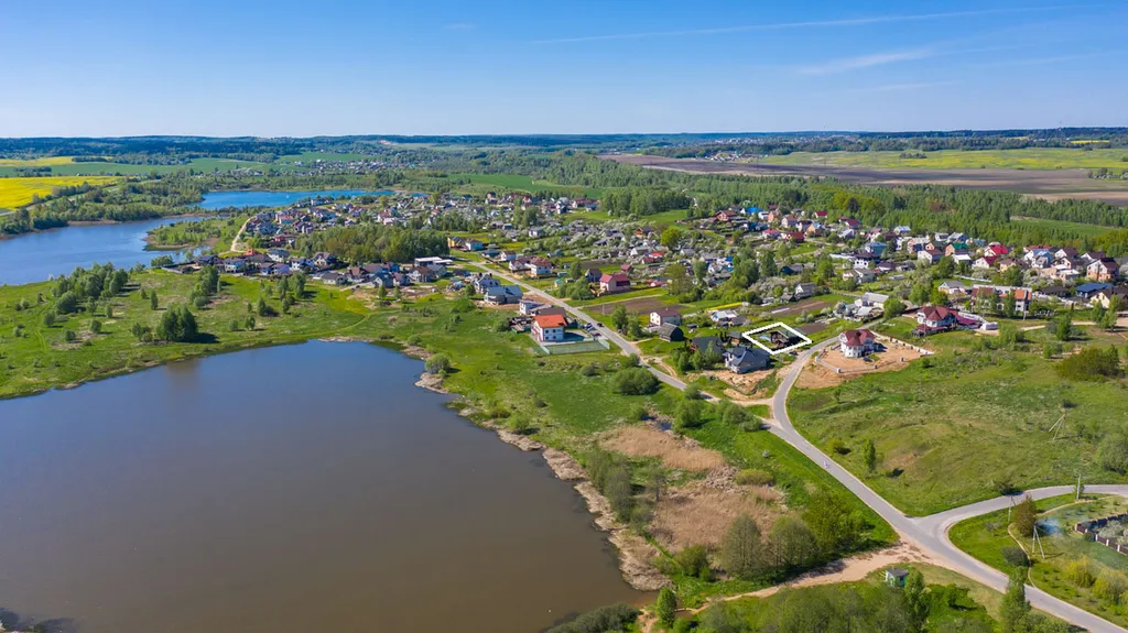 Шале с баней бассейном и видом на озеро
