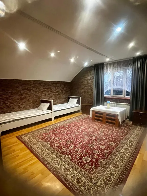 Большой уютный дом