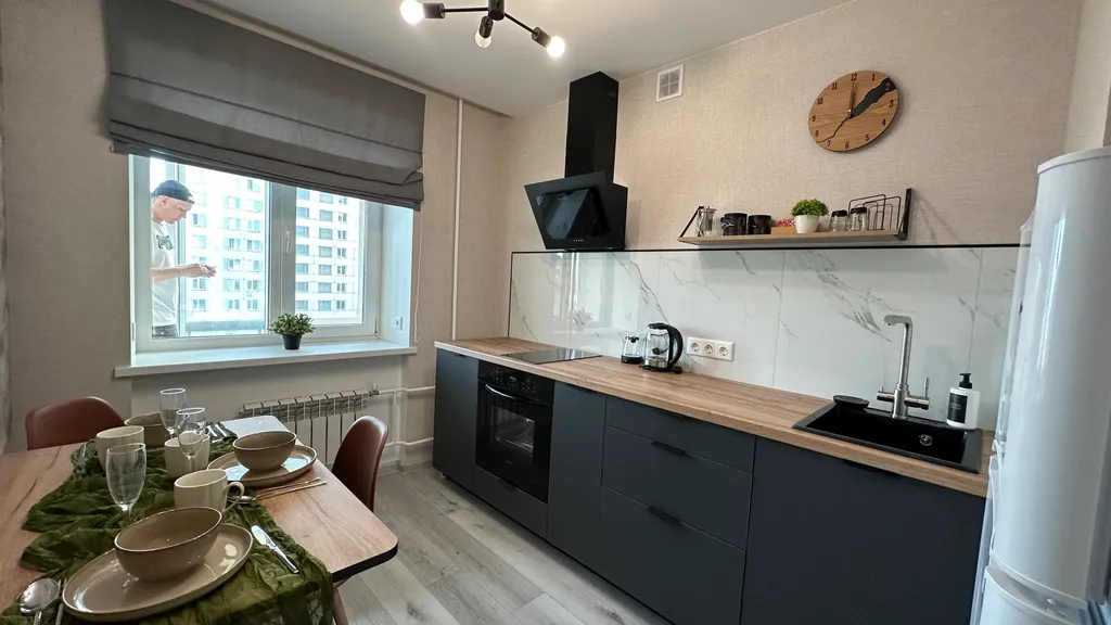 Яркий просторный апартамент около ЖД вокзала