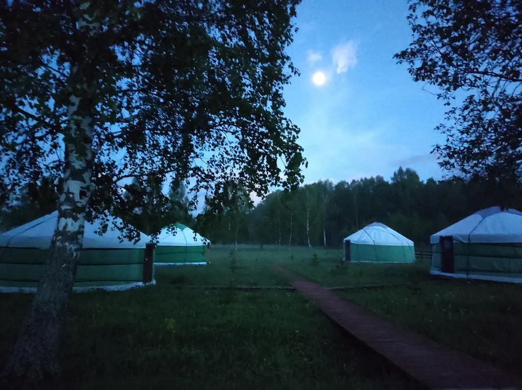 Четырехместная юрта