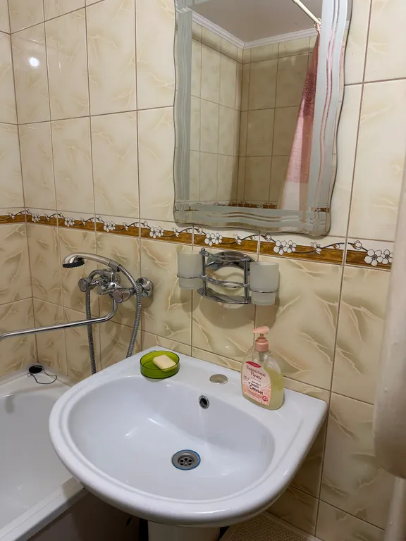 Квартира у озера.