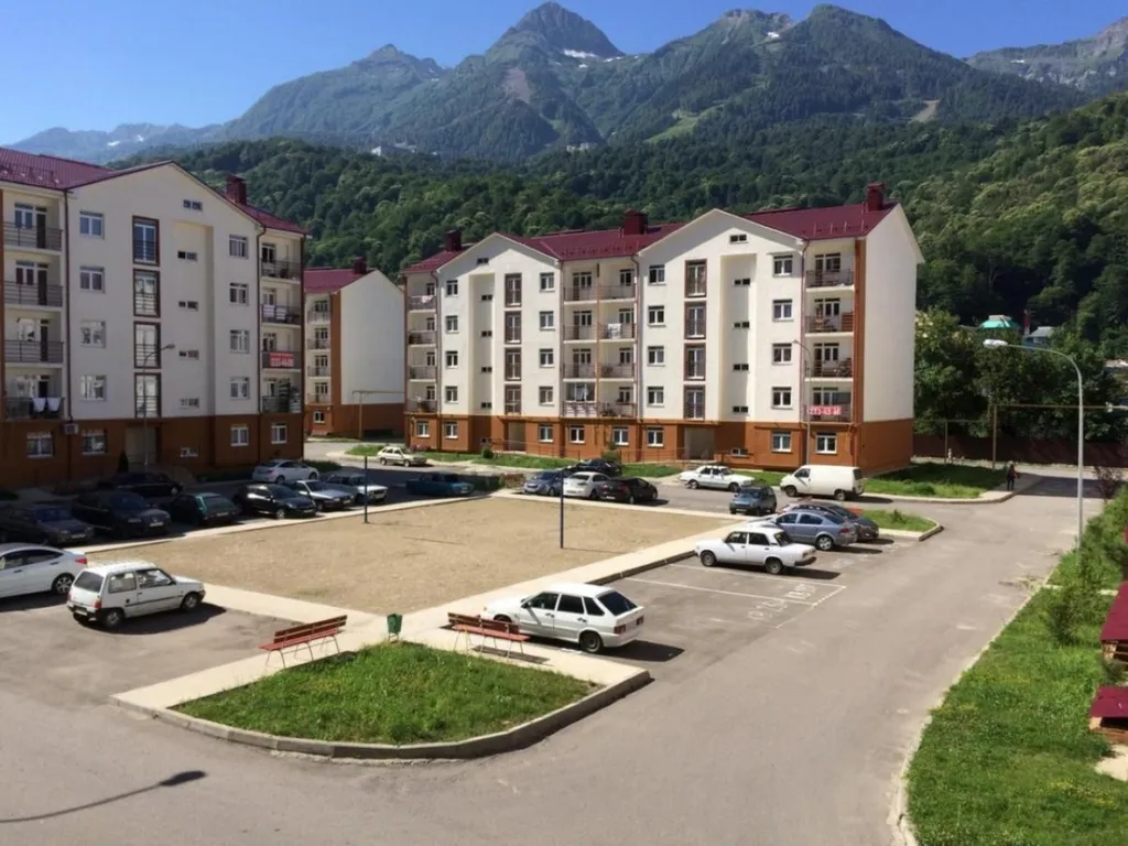 Квартира Просторная квартира с двумя спальнями в центре горного курорта — Эсто-Садок