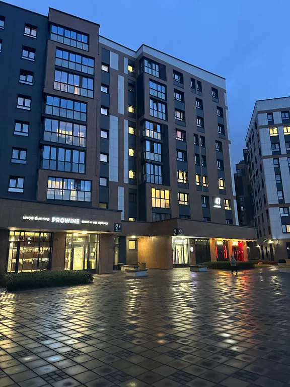 Современные и уютные апартаменты в центре рядом с парком и рекой