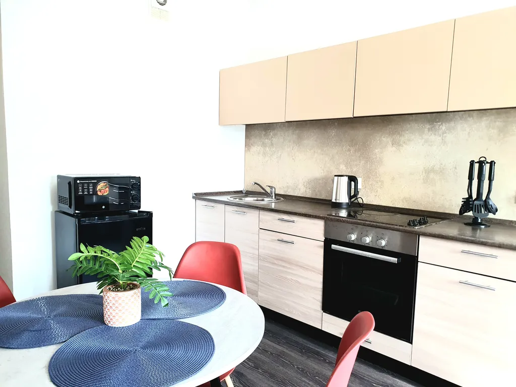 Отличная квартира на Счастливой