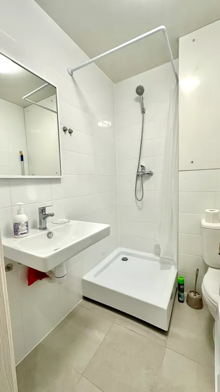 Квартира с видом на пруд