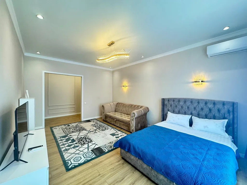 2 комнатная в ЖК 4YOU, рядом с ТЦ MEGA, кв 22