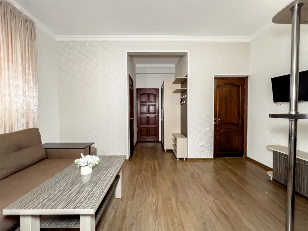 Квартира 2-комнатная Квартира — Адлер