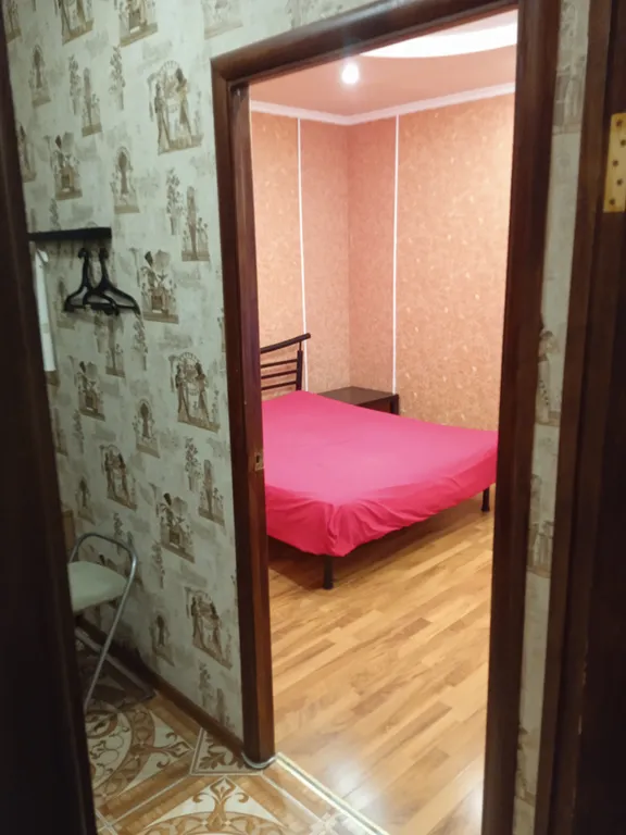 Квартира Однокомнатная квартира возле метро Комендантский проспект — Санкт-Петербург