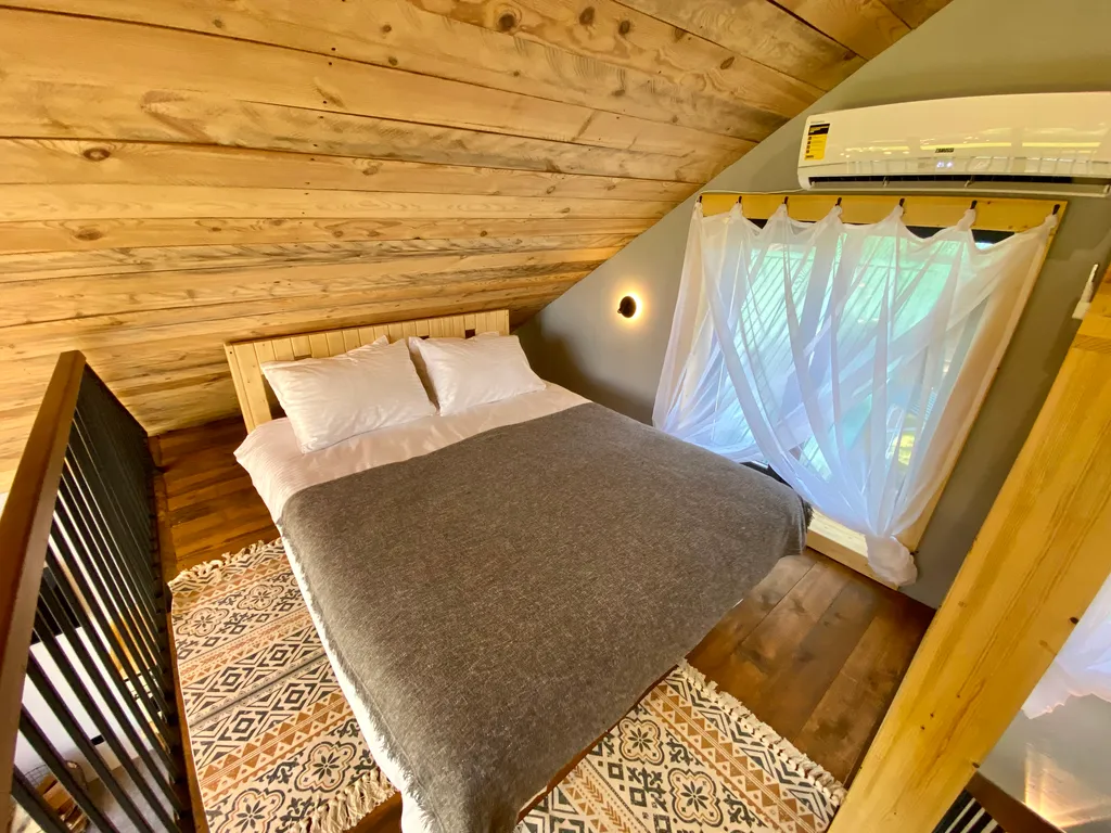 Дом-шале с печью-камином