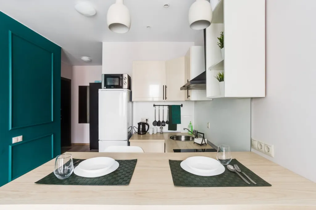 Бирюзовая студия рядом с Мегой и Ашаном