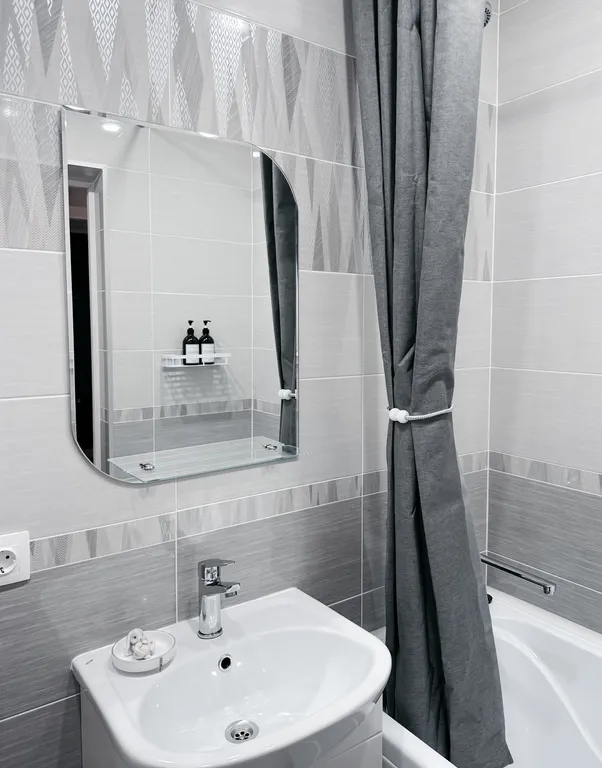 Квартира с новым ремонтом в центре города