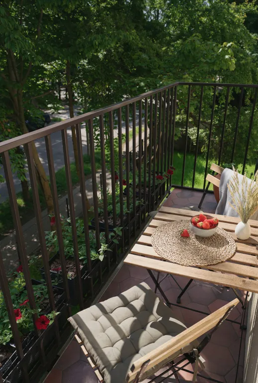 Апартаменты с балконом в историческом районе Калининграда