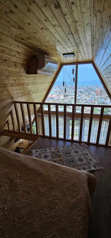 Коттедж с панорамным видом на город