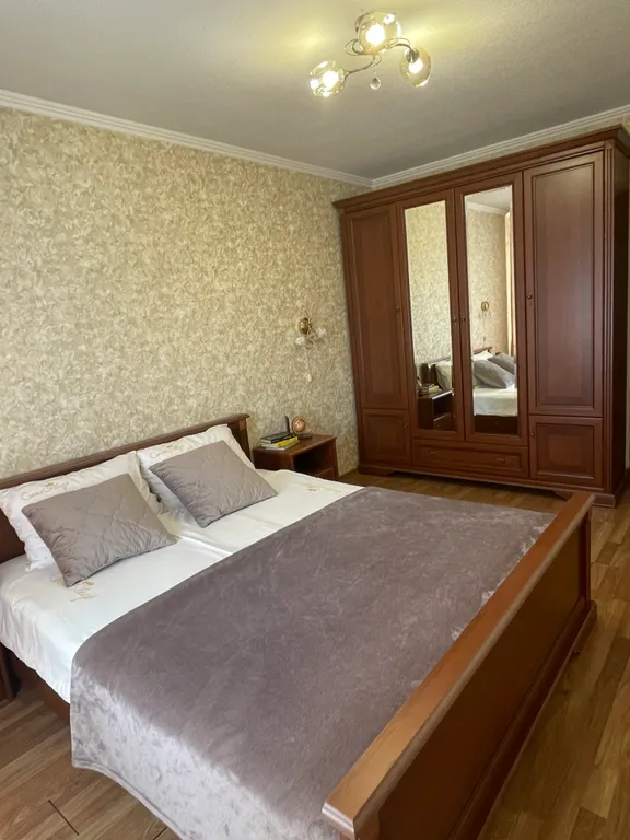 Квартира на набережной в центре