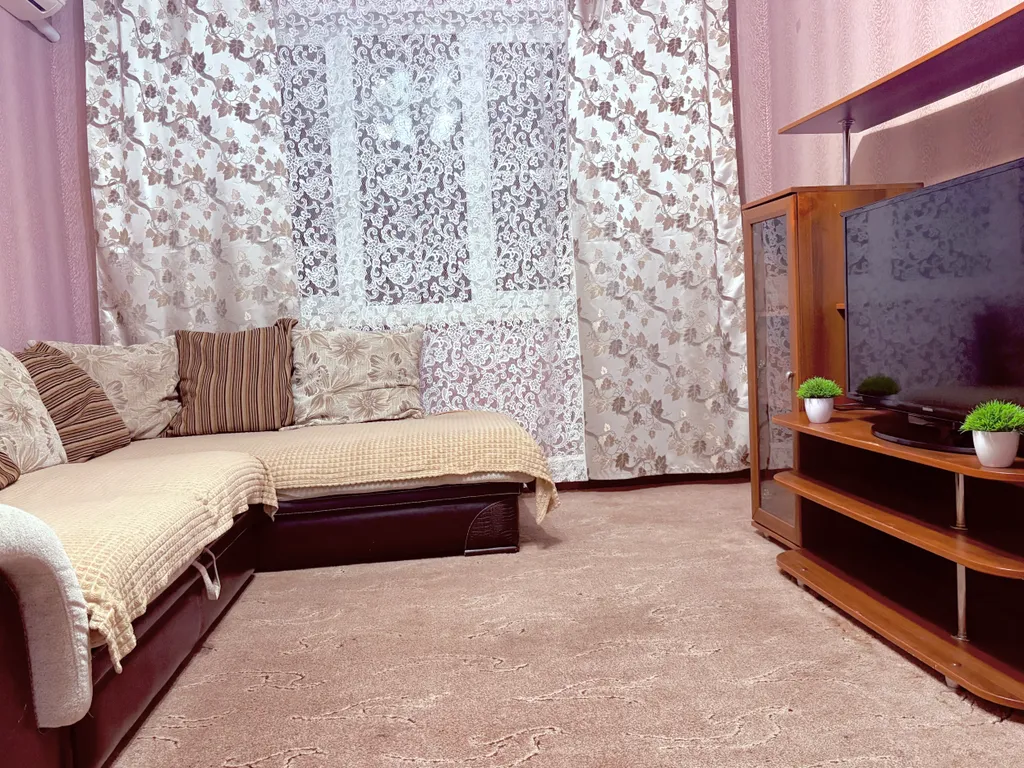 Уютная двухкомнатная квартира на выезде на юг