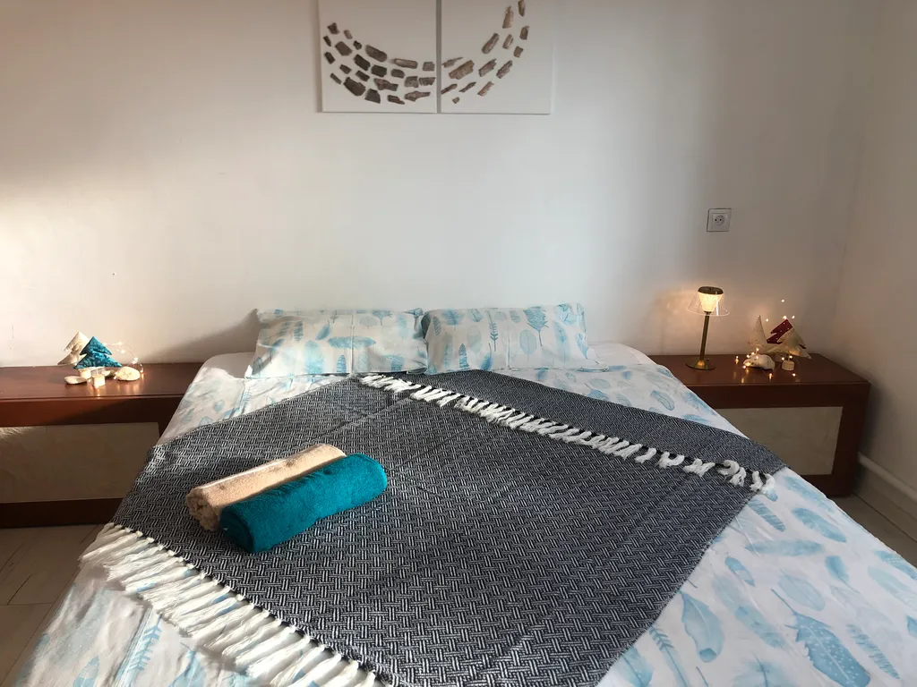 Уютная квартира рядом с пляжем и Херсонесом — аренда посуточно в Севастополь