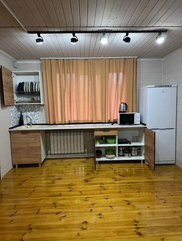 Дом на набережной пруда 8/2