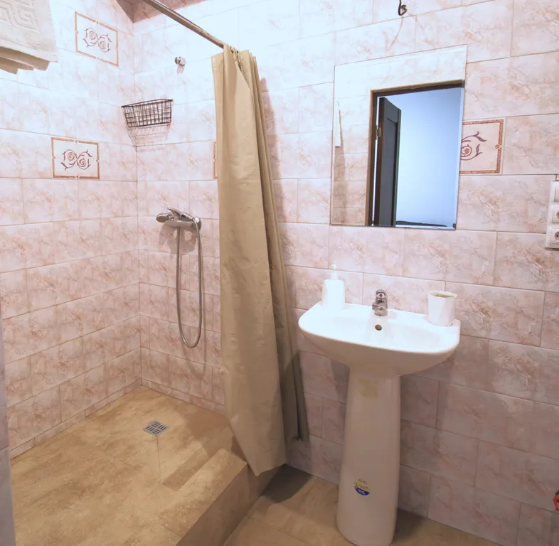 Квартира Квартира Просторный двухместный номер — Гагра