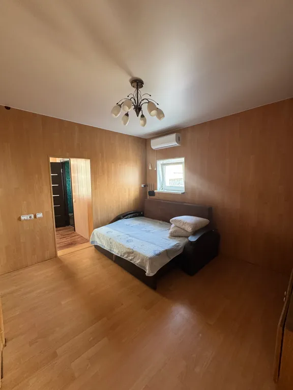 Уютный дом в центре города в пешей доступности от озер