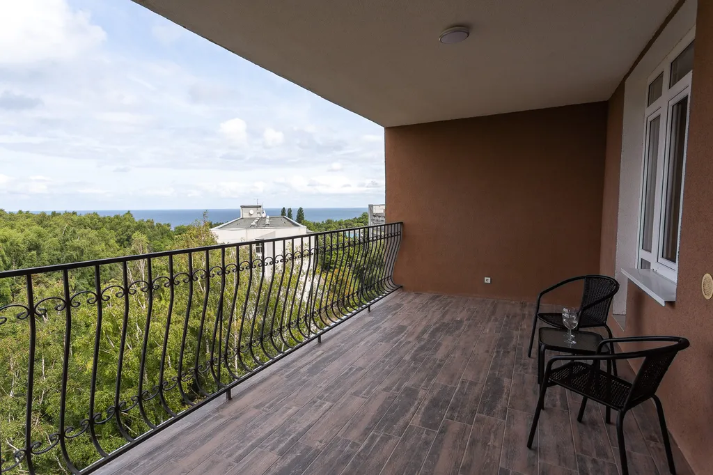 Терраса с видом на море