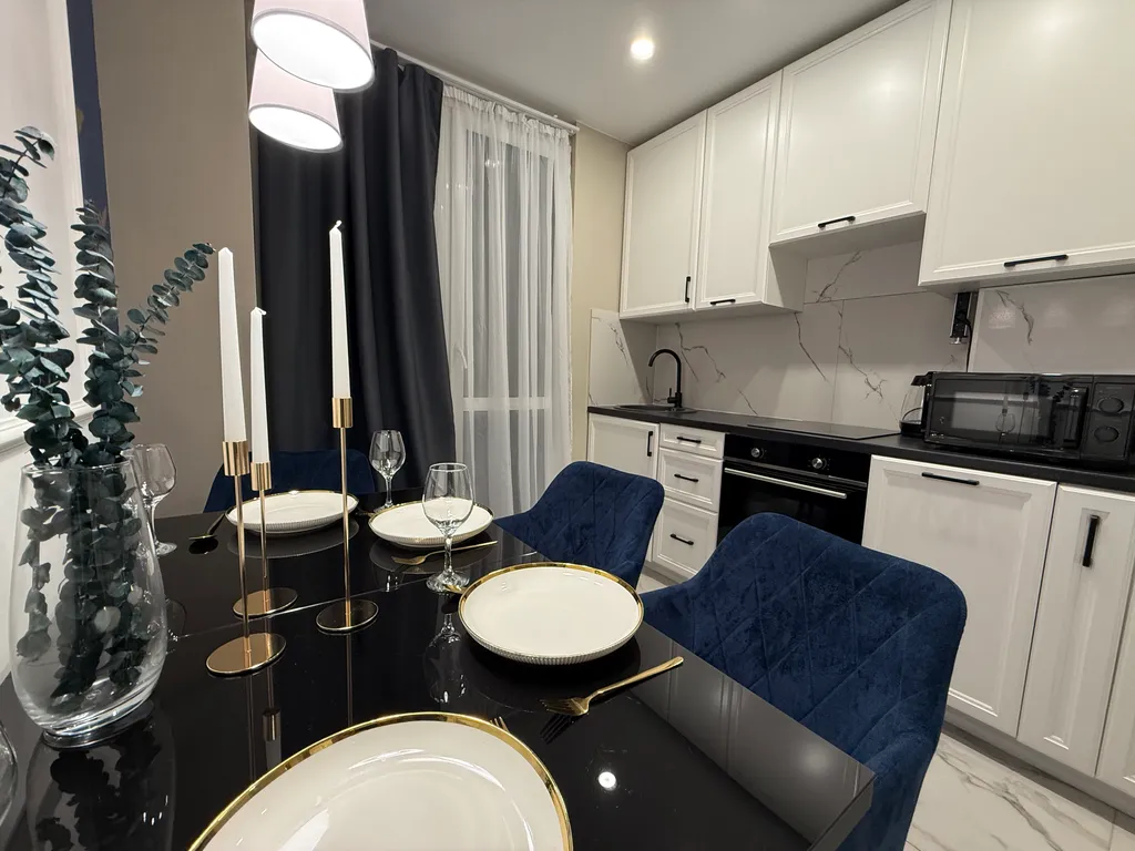 Дизайнерская квартира на Богданке