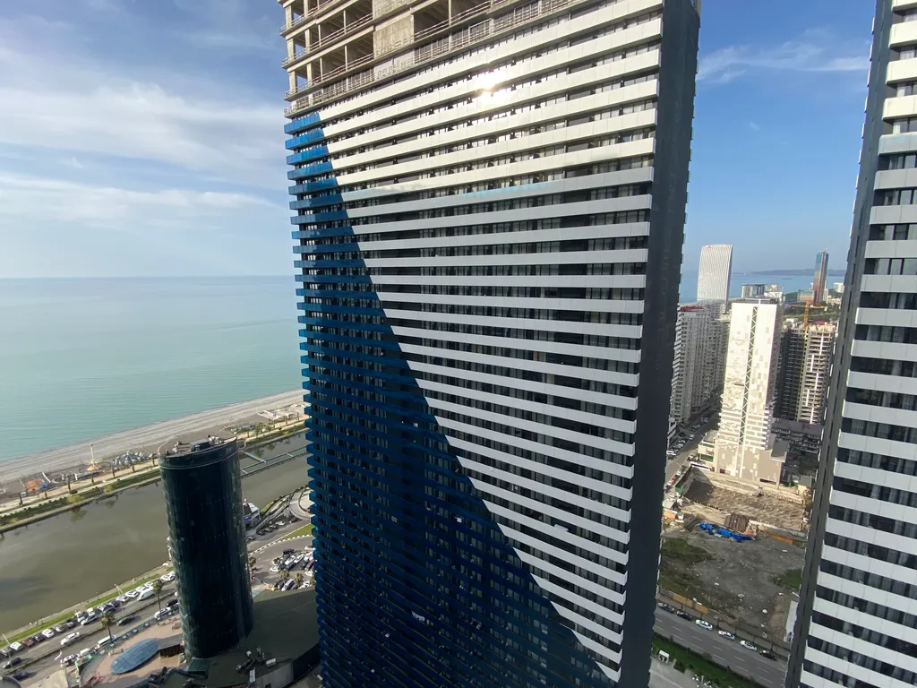 Квартира Апартаменты на первой линии с 2 спальнями — аренда посуточно в Батуми