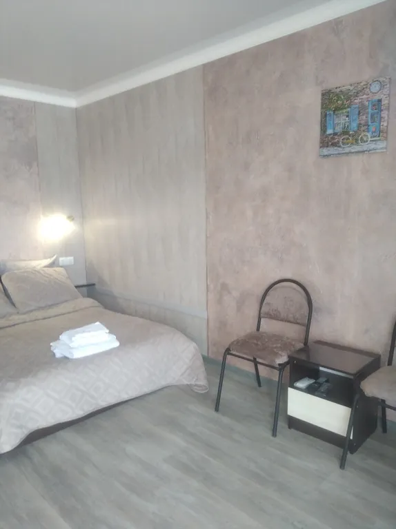 Квартира Комната с евроремонтом в новом коттедже, с отдельным двором и террасой — Геленджик