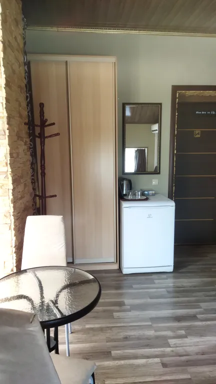 Четырехместный номер со всеми удобствами, 2 взрослых и 2 ребенка до 10 лет