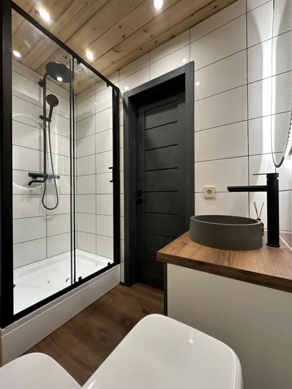 Комфортабельные домики А-фрейм на Байкале