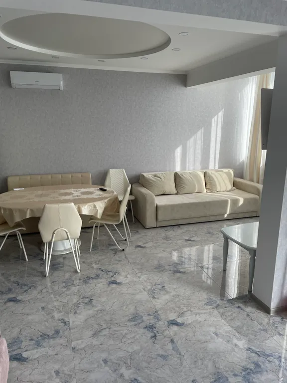 Квартира на море