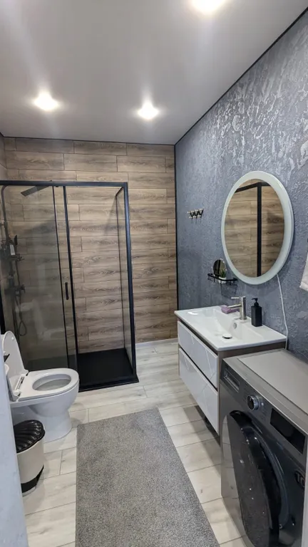 Новый коттедж возле соснового леса