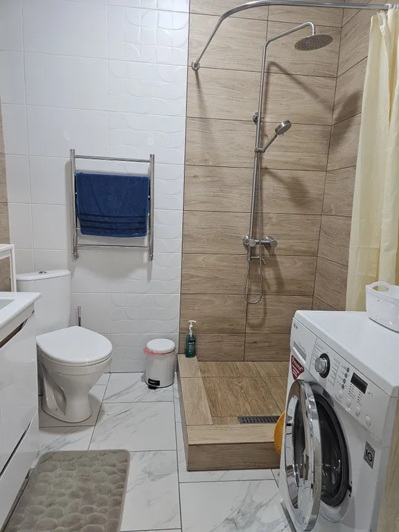 Евро студия в тихом и спокойном месте