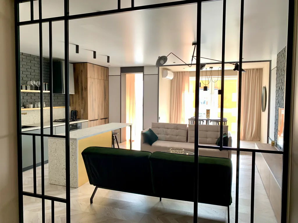 Квартира Квартира Дизайнерская студия с видом на озеро — Калининград