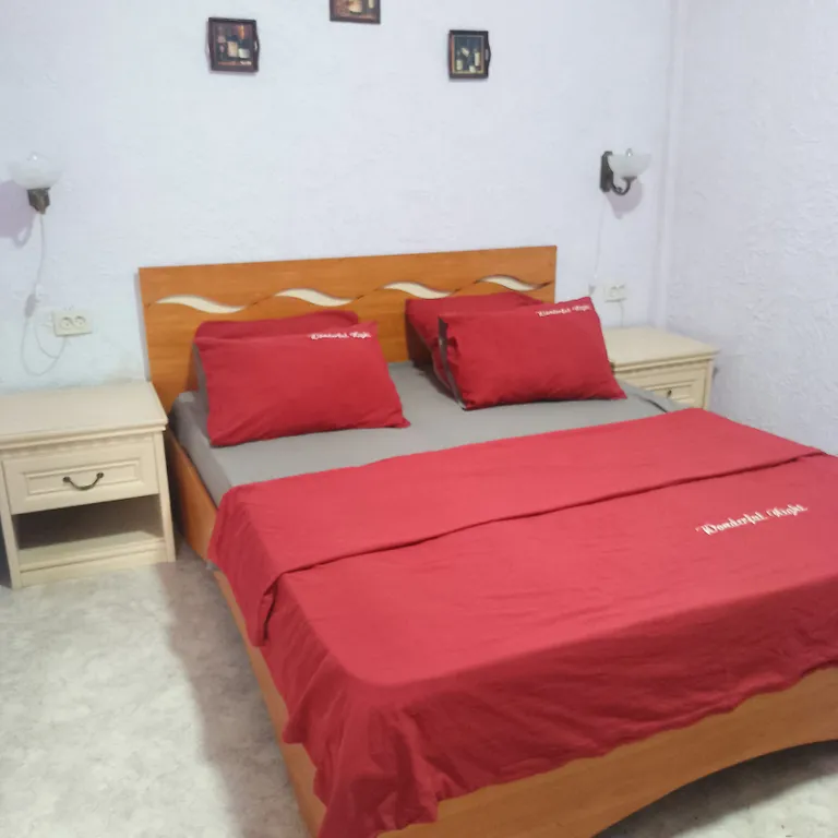 Квартира Семейный четырёхместный улучшенный — аренда посуточно в Гагра