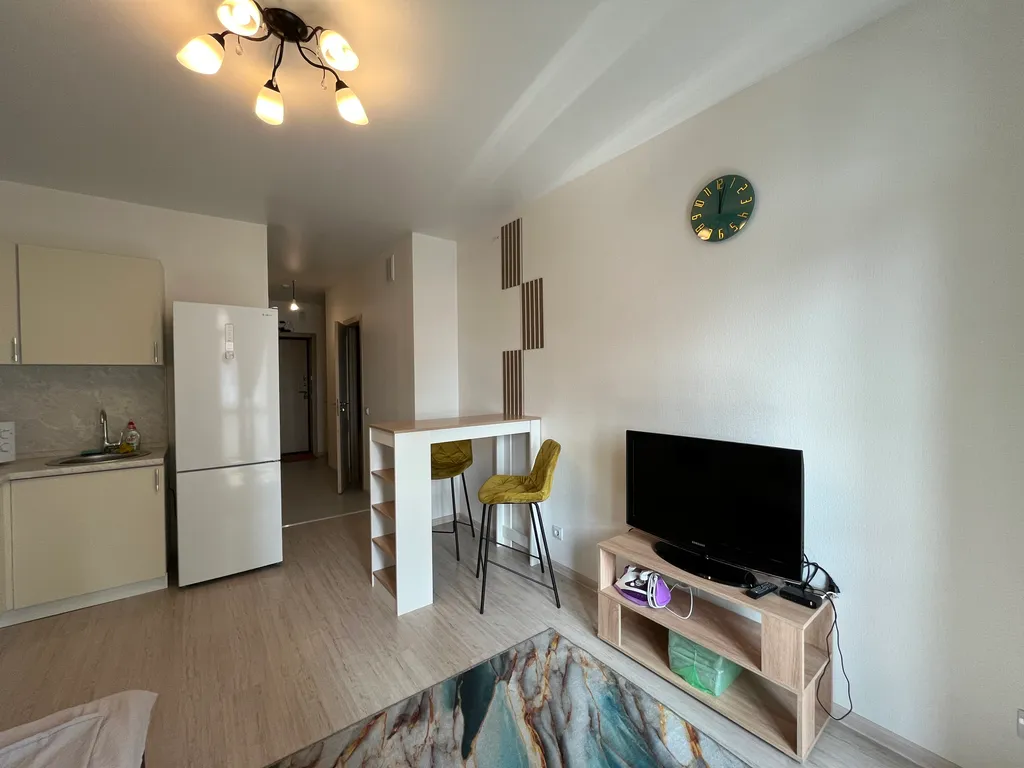 Уютная, новая квартира-студия в экологическом районе