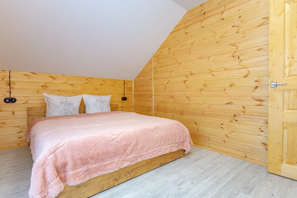 6-комнатный Дом