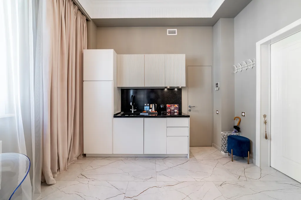 Квартира Квартира Дизайнерский апартамент Matisse Apart в 100 метрах от моря — Сочи