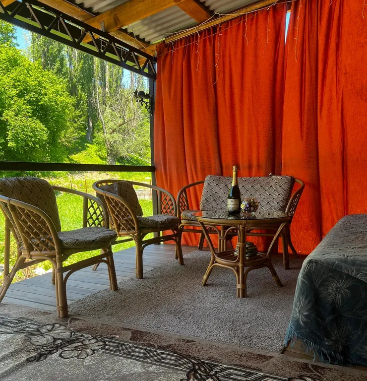 Коттедж Коттедж Уютная дача с террасой в центре поселка — Мезмай