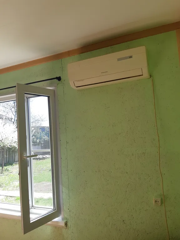 Коттедж Коттедж Уютная дача — Широчанка