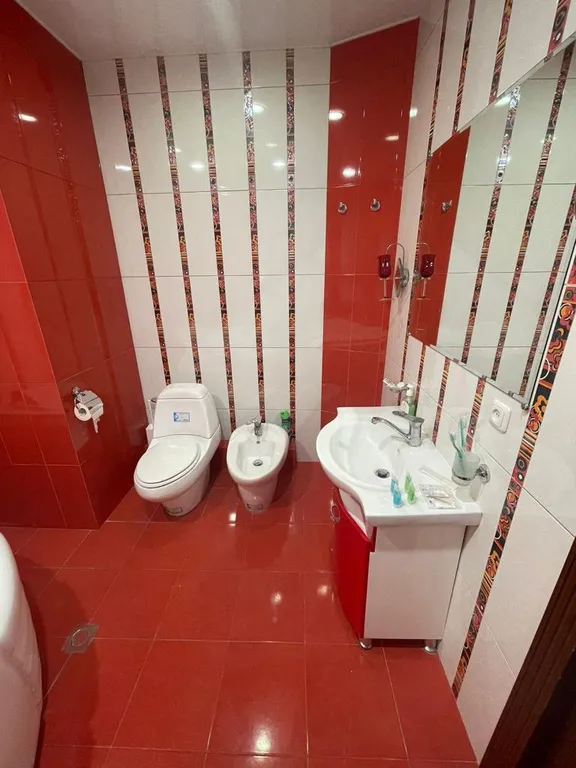 Трехкомнатная шикарная квартира в центре