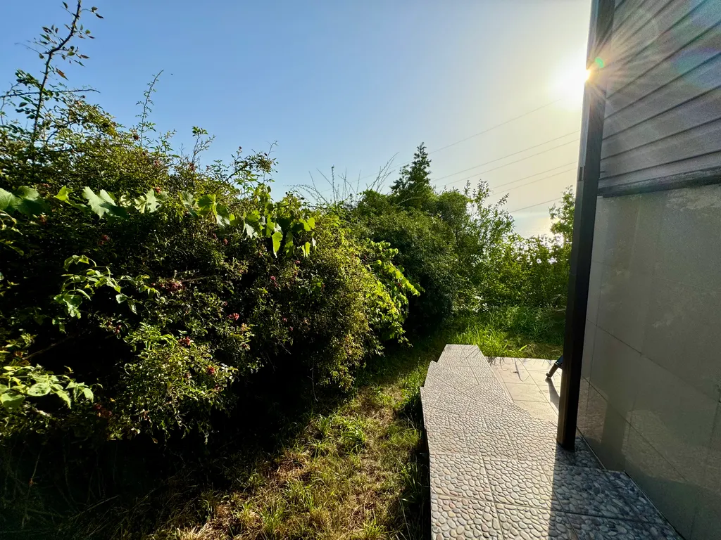 Дом с бассейном