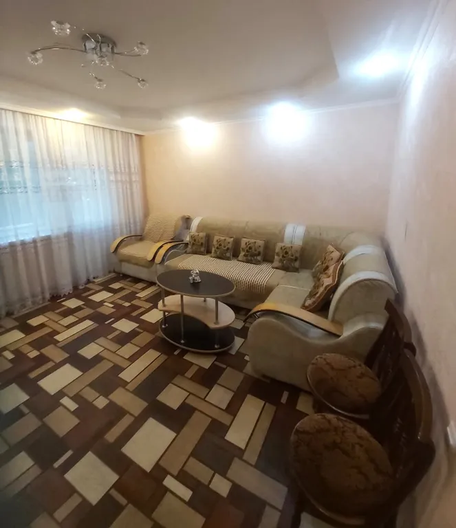 2-комнатная уютная квартира — аренда посуточно в Нижнекамск