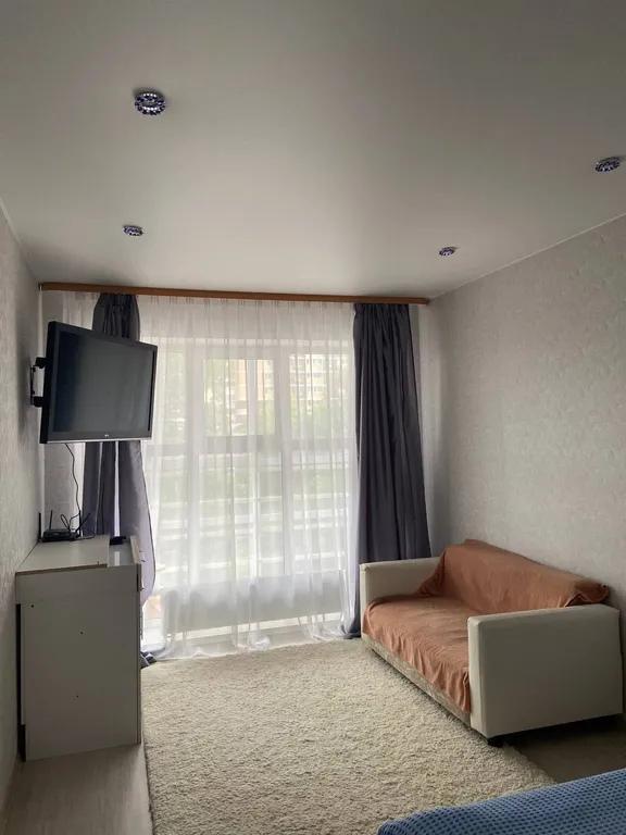 Апартамент с большим панорамным балконом