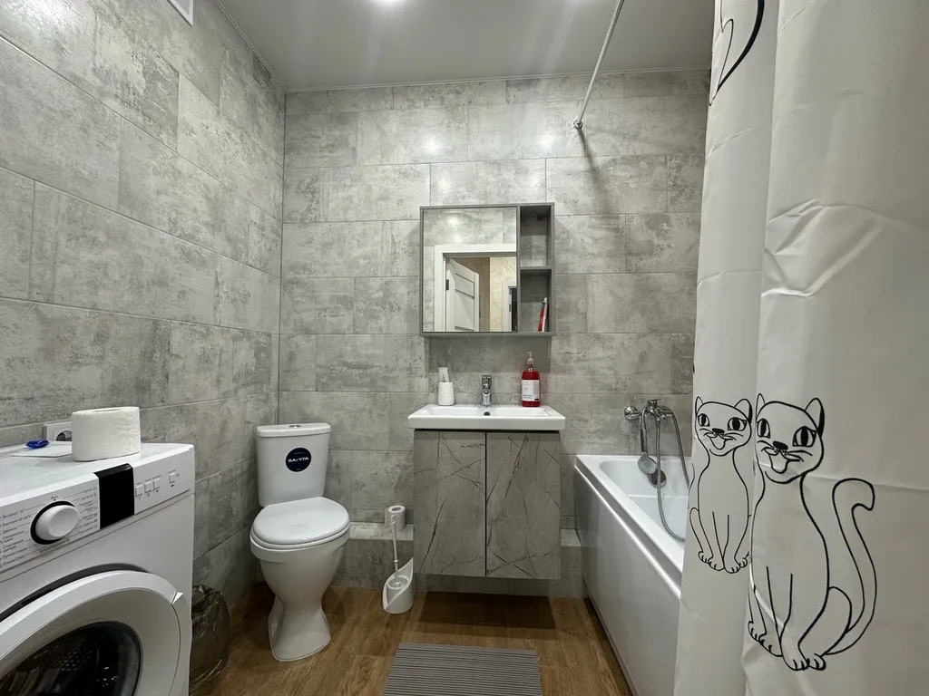 Итальянский бульвар около ГАУ СО Арена