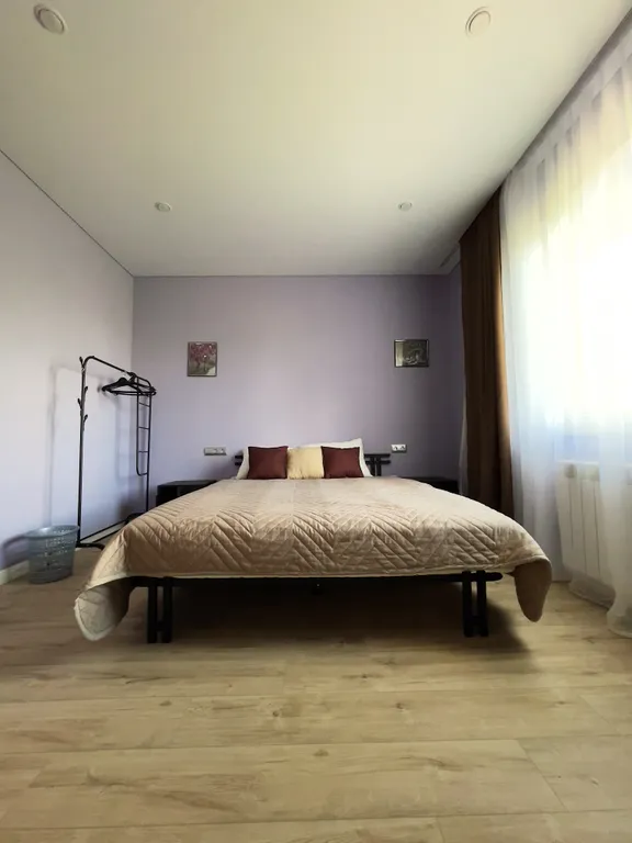 Дом с бассейном