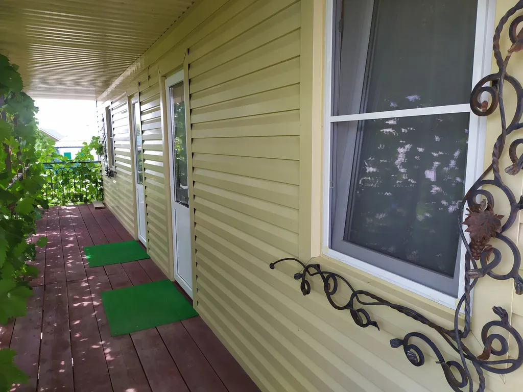 Квартира Уютный двухкомнатный номер для пяти гостей — аренда посуточно в Должанская