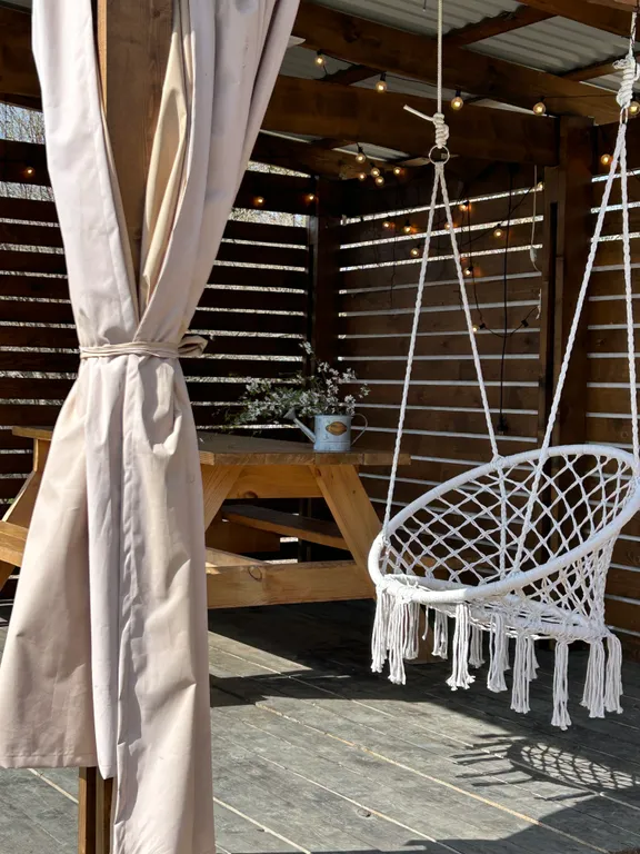 Стильный Афрейм-дом у леса