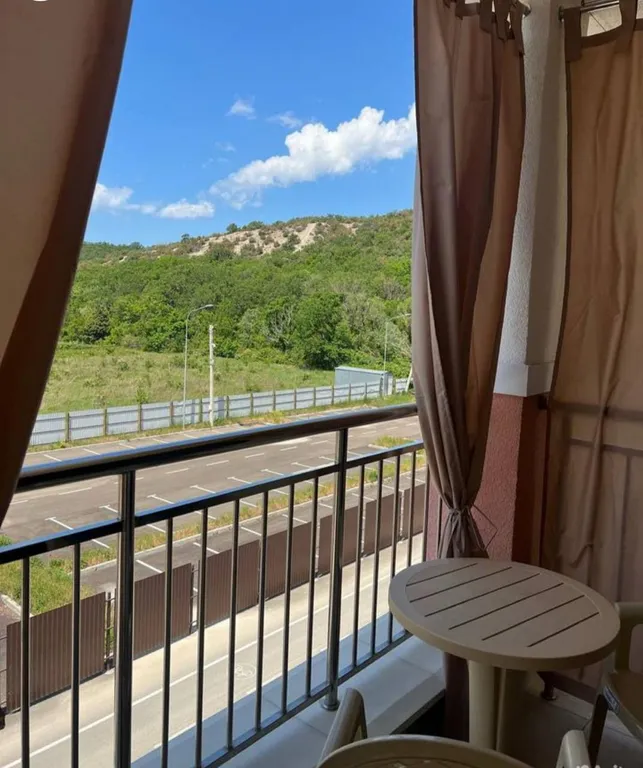 Уютная квартира с бассейном