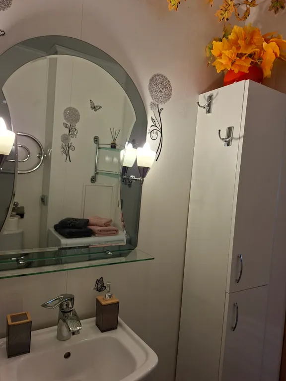 Уютная квартира в тихом микрорайоне.