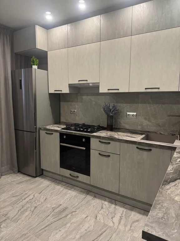 Новая современная квартира в центре города